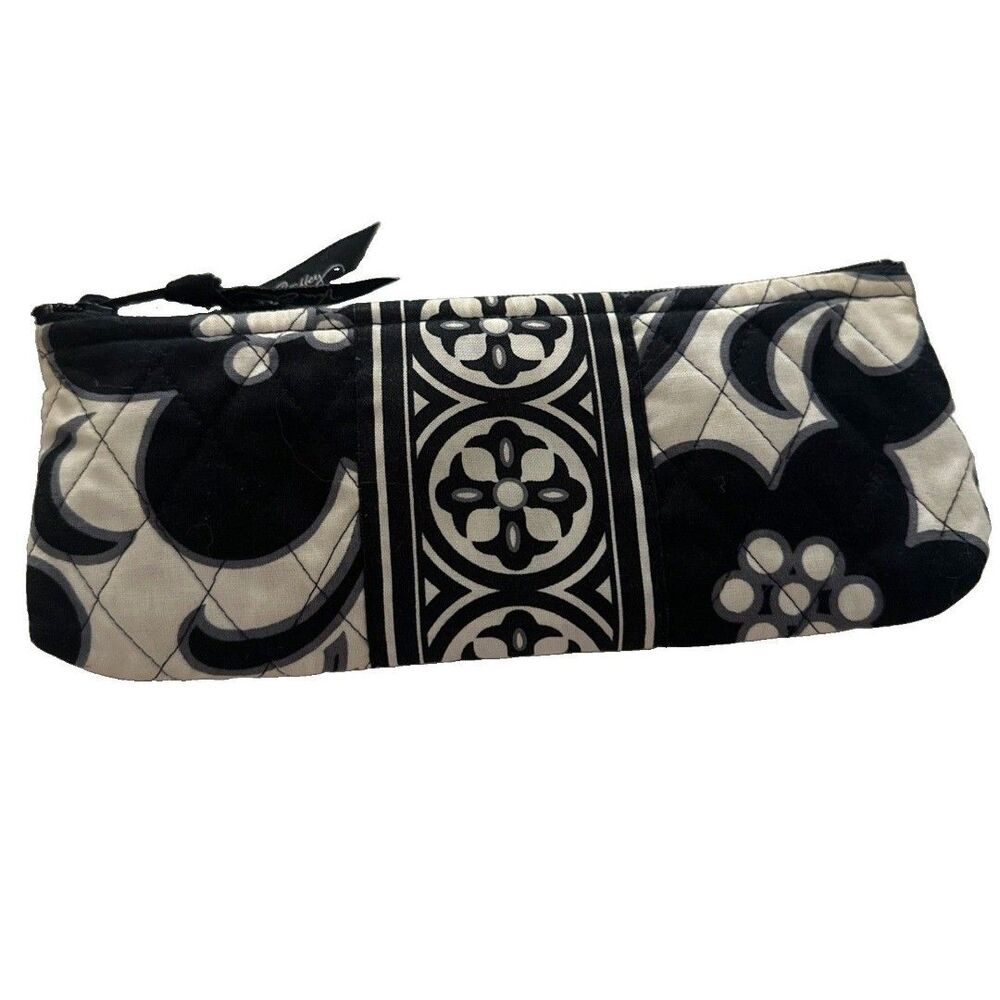Vera Bradley Night And Day Cosmetics Pencil Pouch Black & White Quilted Floral